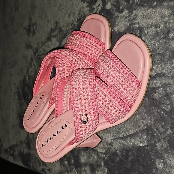 Coach pink Quintin crochet sandals - Picture 1 of 6